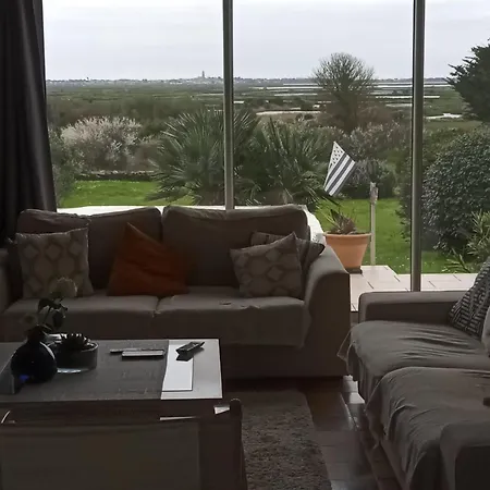 Avec Vue Sur Les Marais Salants ベッド・アンド・ブレックファスト ゲランド